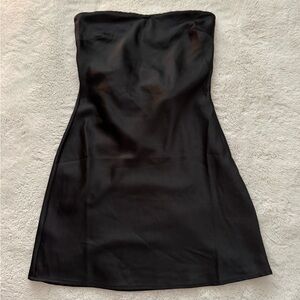 Blue blush strapless dress